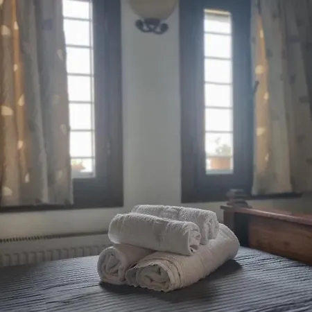 Eleni 3* Palaios Panteleimonas