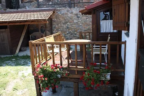 Πανσιόν Eleni 3*